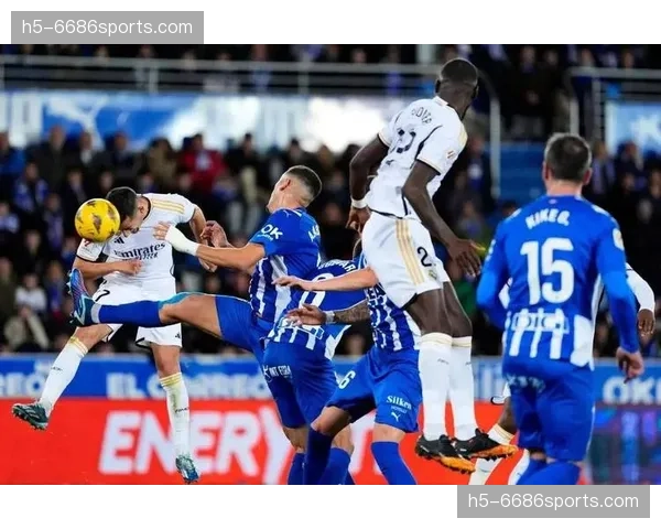 阿拉维斯马丁内斯博耶组合 进攻端威胁值得关注